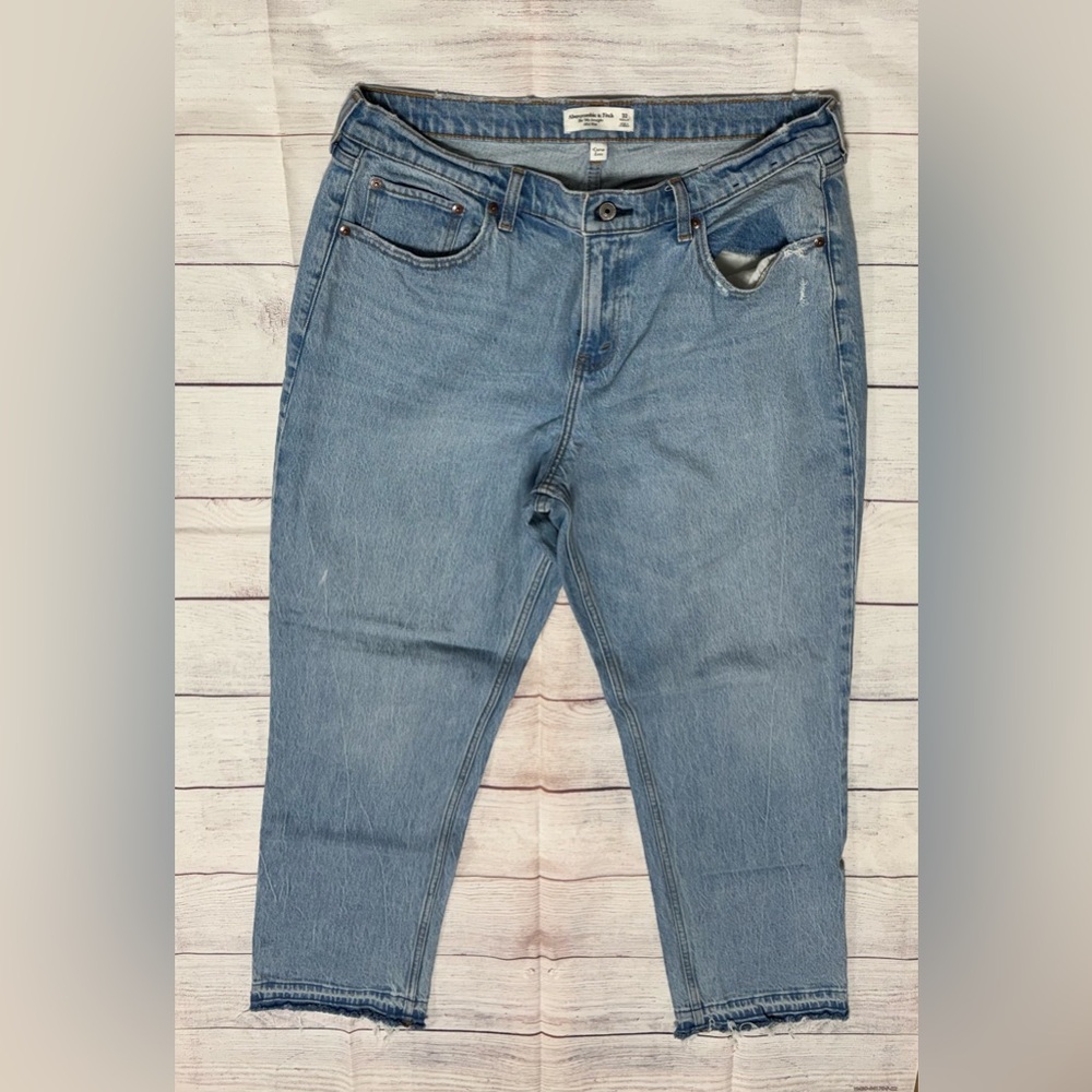 Abercrombie & Fitch Light Blue Women Jeans